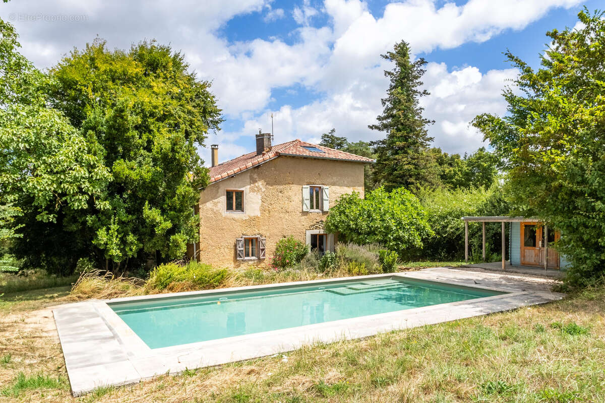 Maison à CASSAGNABERE-TOURNAS