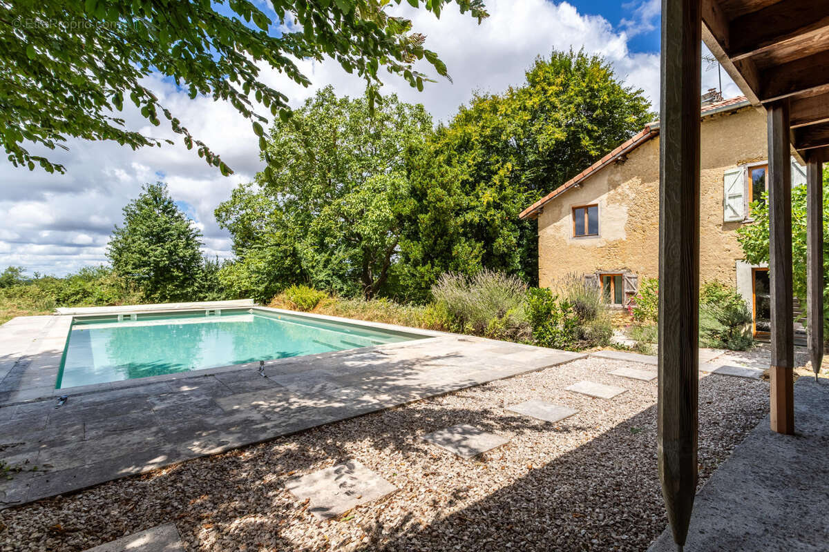 Maison à CASSAGNABERE-TOURNAS