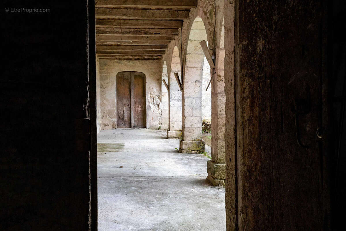 Maison à SAINT-MAURIN