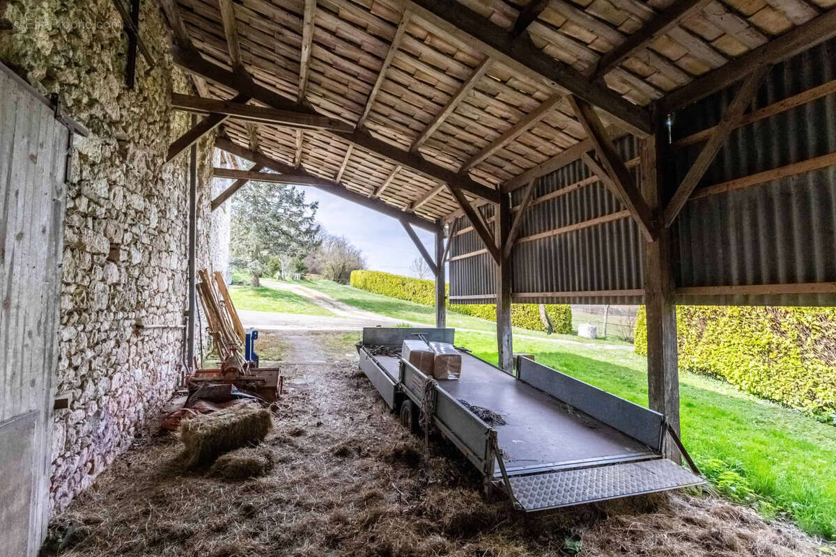 Maison à TOURNON-D&#039;AGENAIS