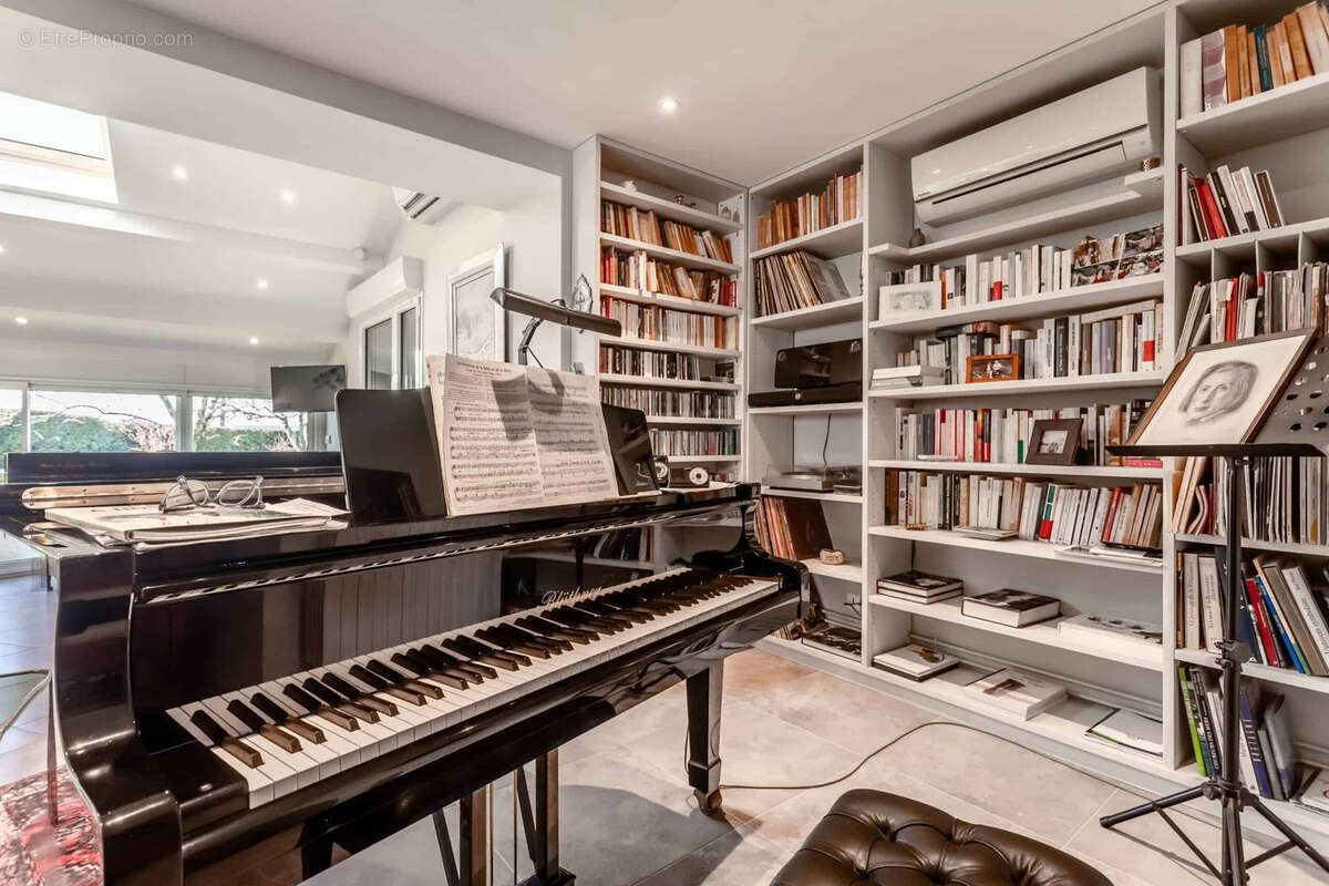 Maison à SAINT-PAUL-D&#039;ESPIS