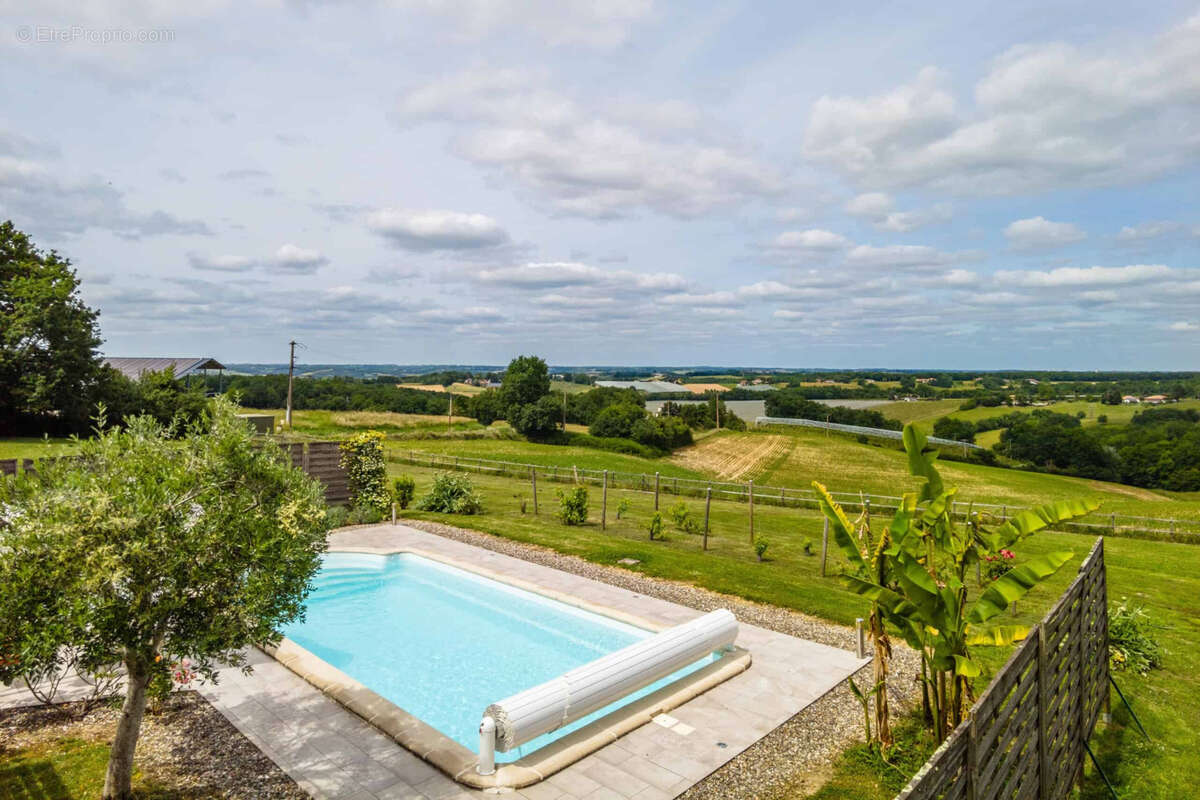 Maison à SAINT-PAUL-D&#039;ESPIS