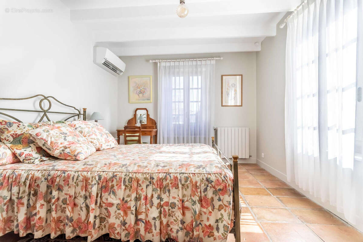 Maison à SAINT-PAUL-D&#039;ESPIS