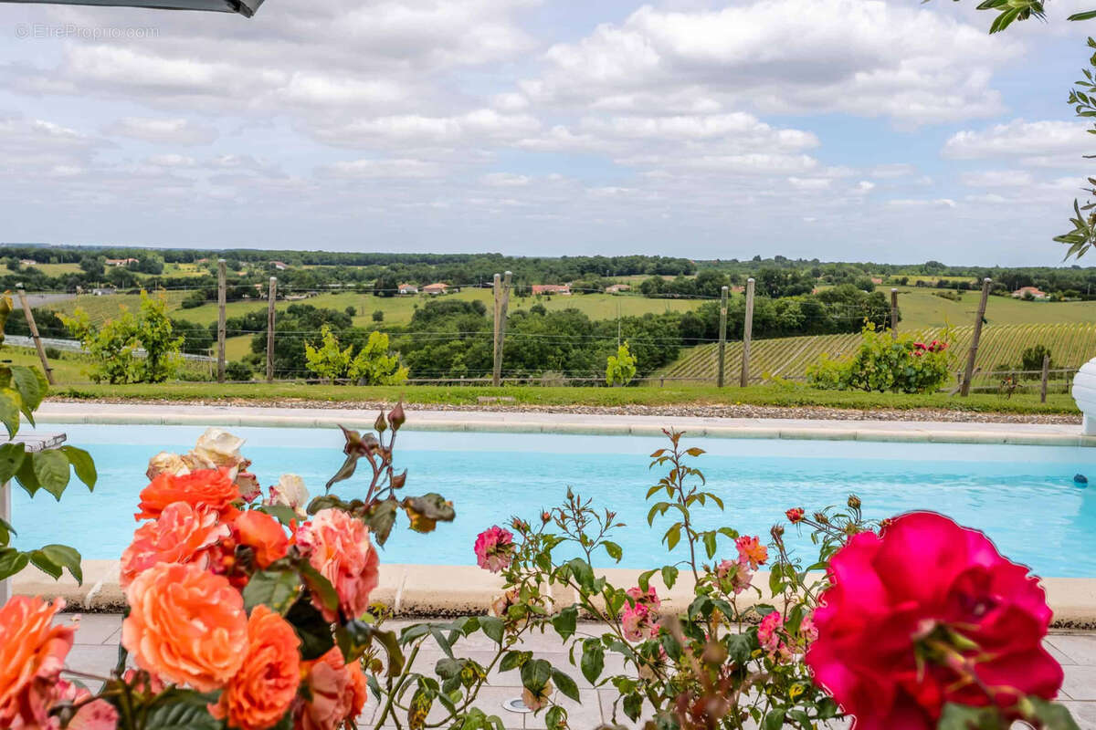 Maison à SAINT-PAUL-D&#039;ESPIS