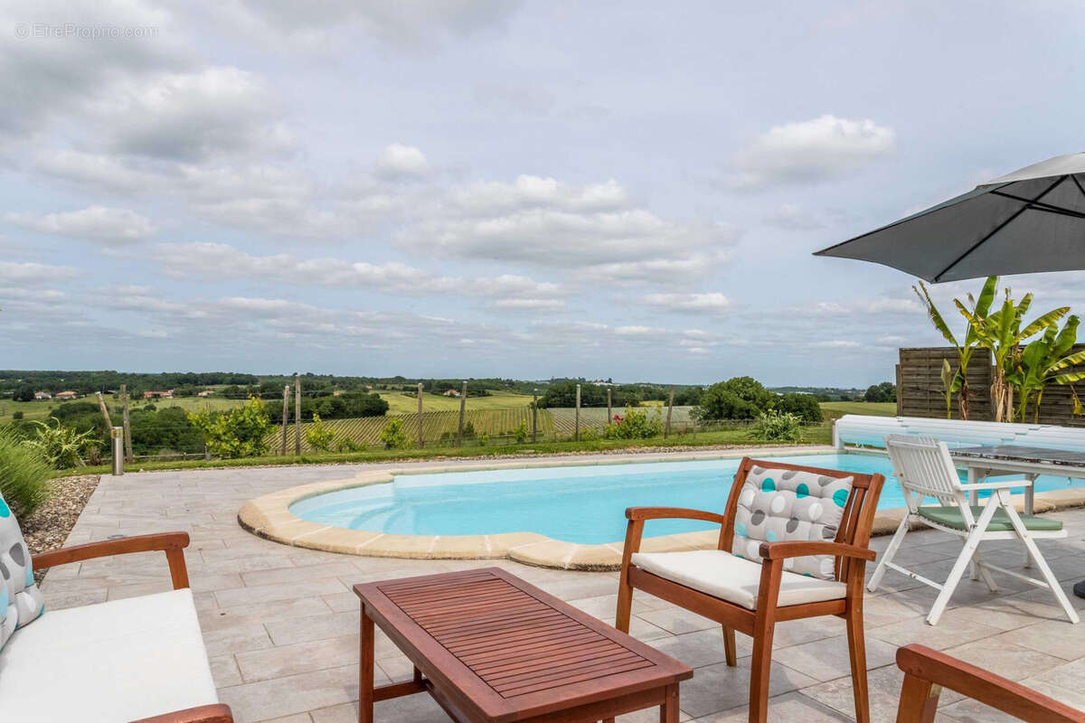 Maison à SAINT-PAUL-D&#039;ESPIS