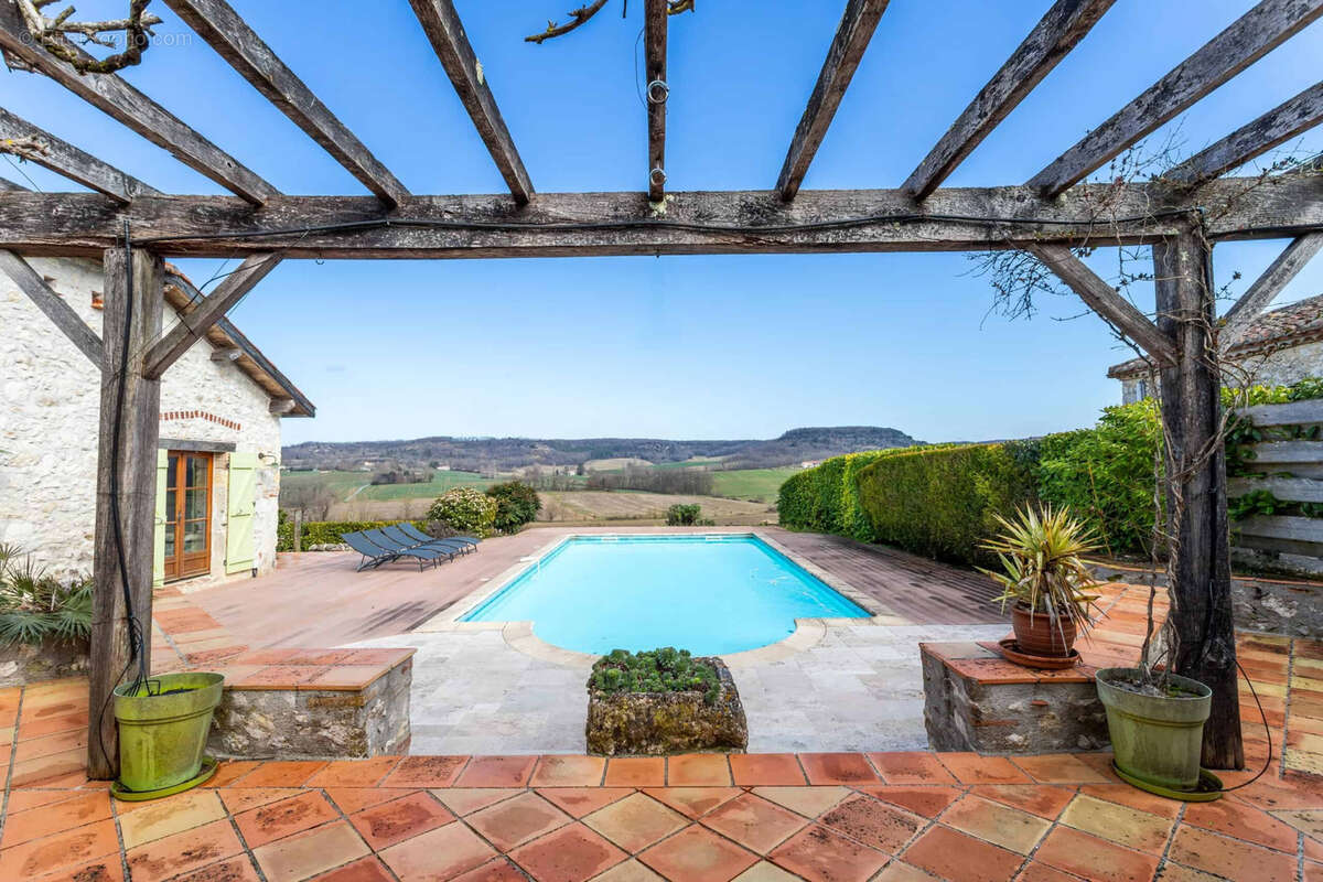 Maison à TOURNON-D&#039;AGENAIS