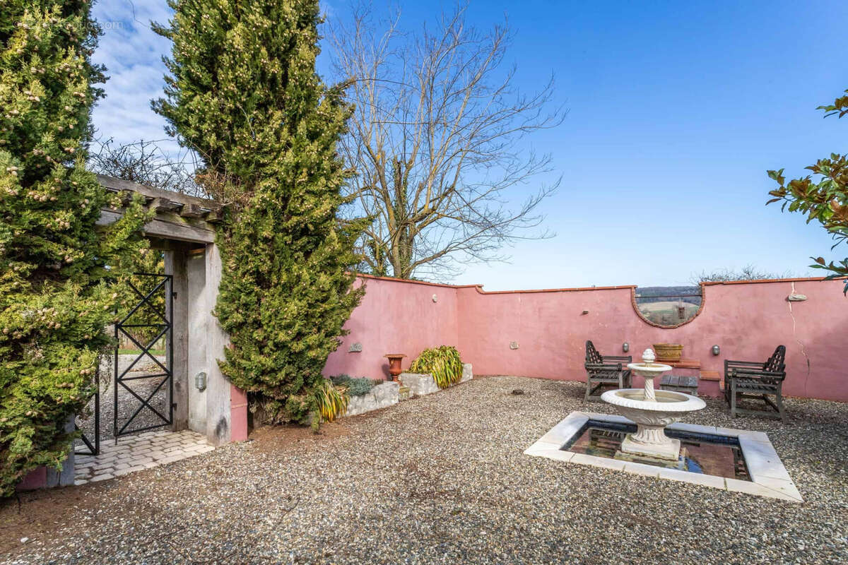 Maison à TOURNON-D&#039;AGENAIS