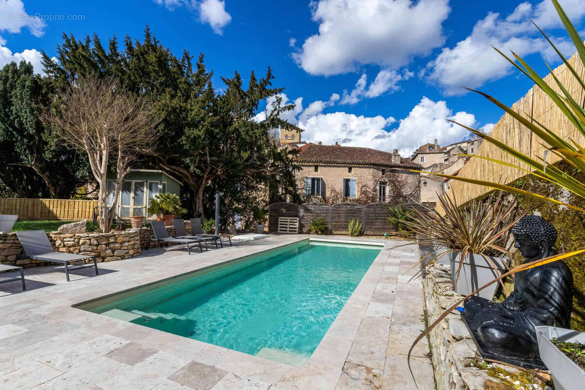 Maison à PUY-L'EVEQUE