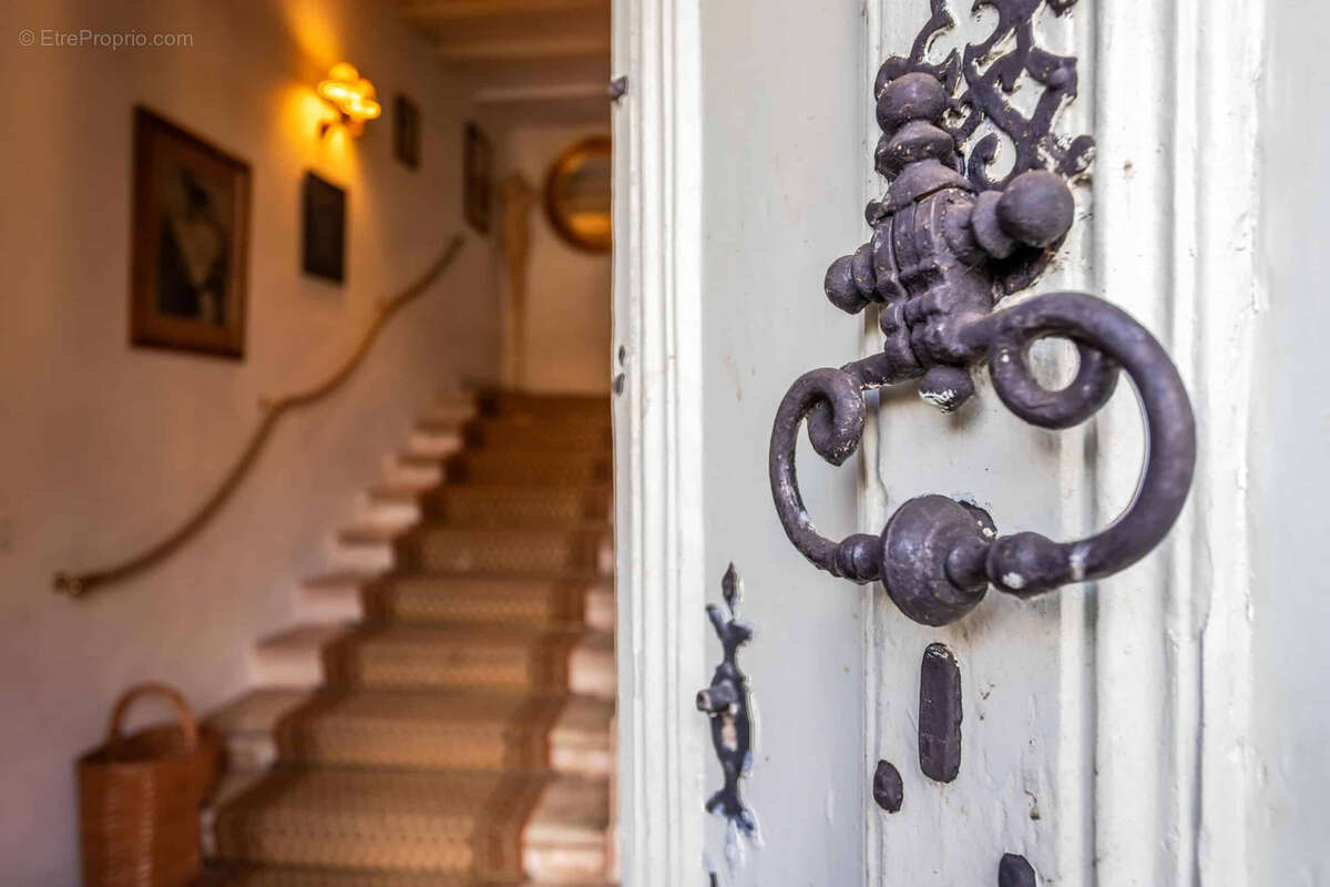 Maison à PUY-L'EVEQUE