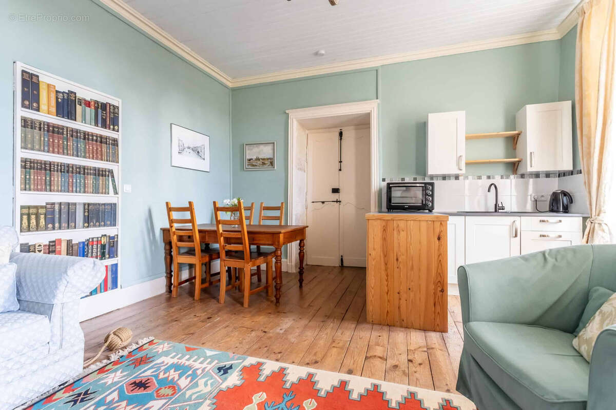 Maison à PUY-L'EVEQUE