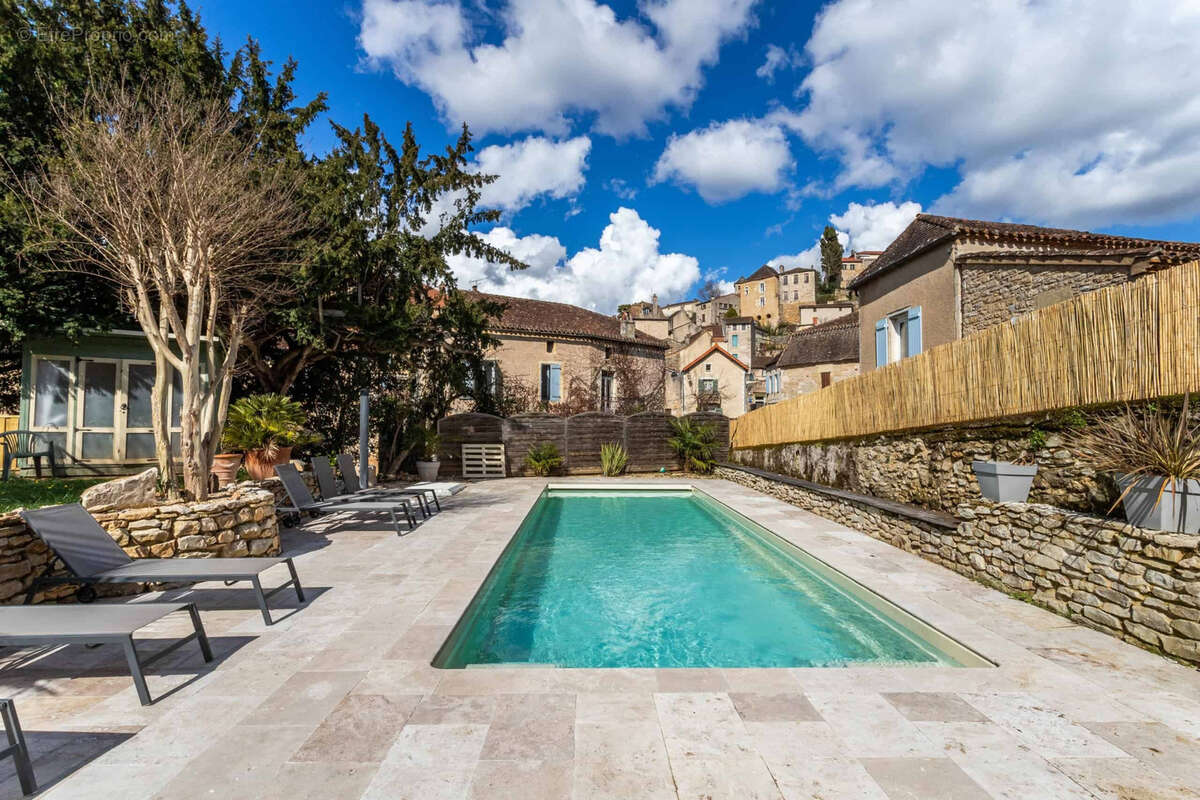 Maison à PUY-L'EVEQUE
