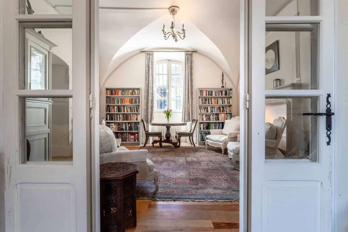 Maison à PUY-L'EVEQUE