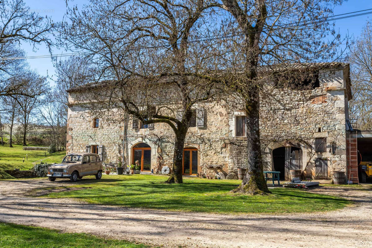 Maison à CORDES-SUR-CIEL