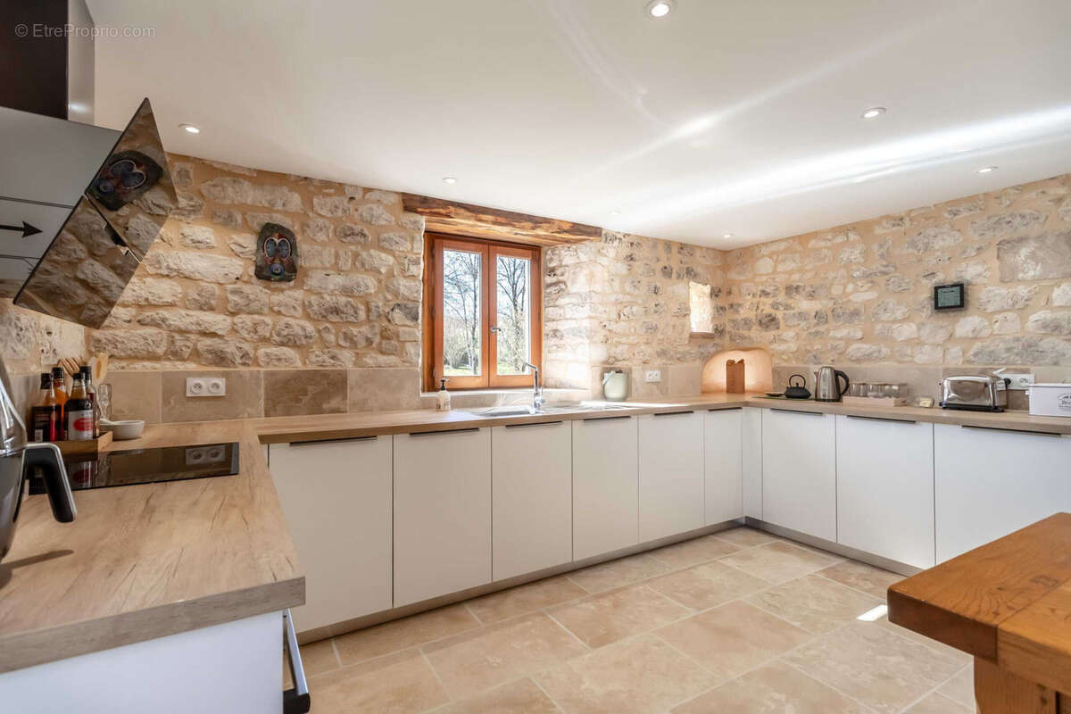 Maison à CORDES-SUR-CIEL