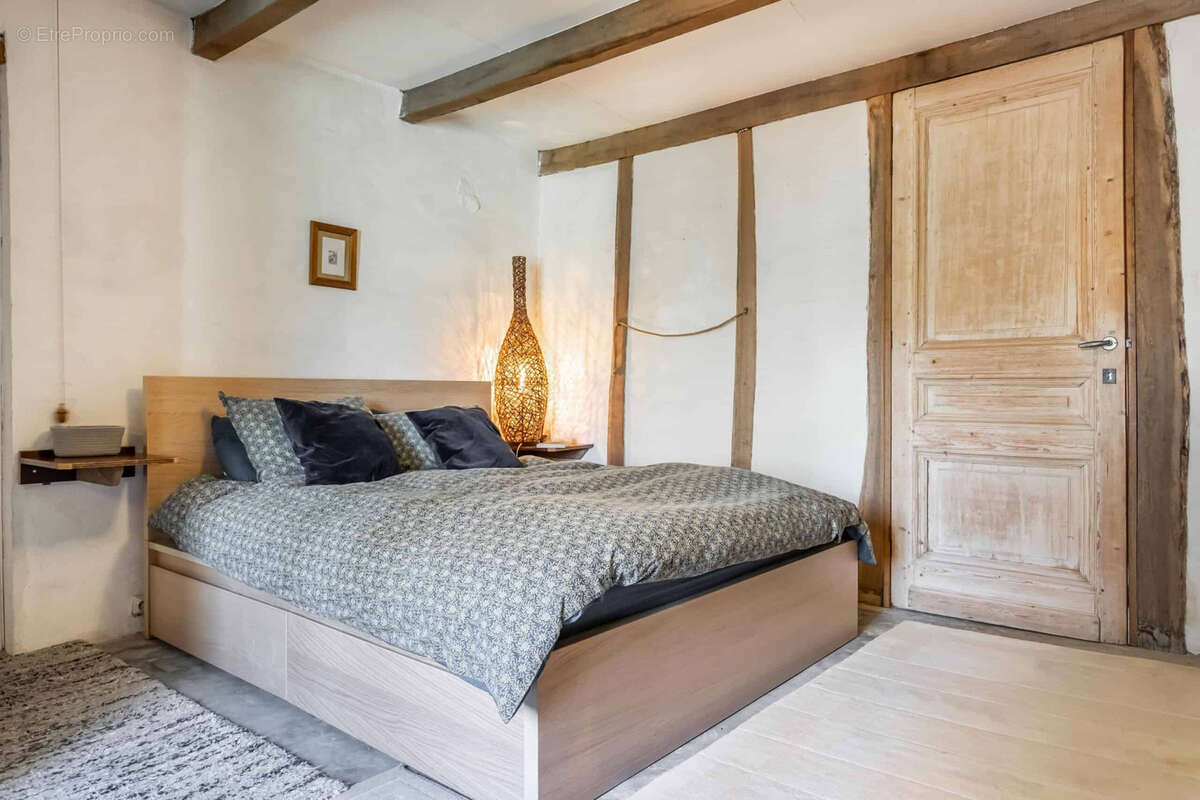 Maison à CORDES-SUR-CIEL