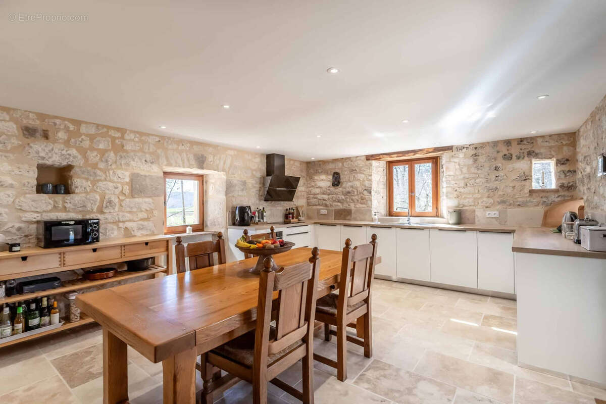 Maison à CORDES-SUR-CIEL