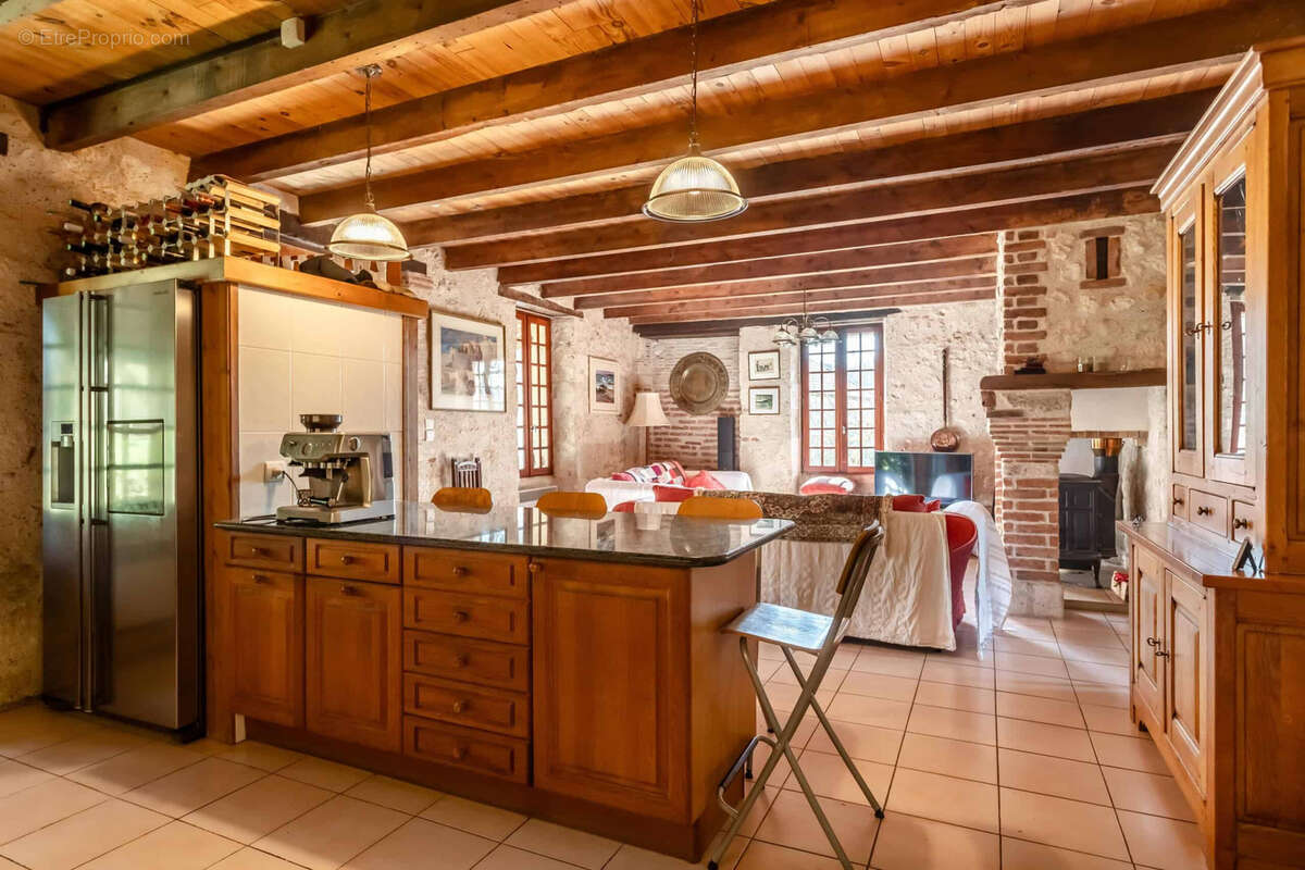 Maison à VILLENEUVE-SUR-LOT