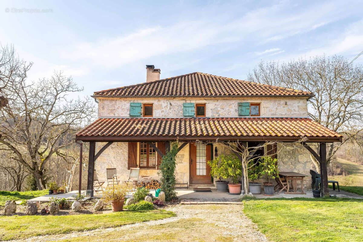 Maison à VILLENEUVE-SUR-LOT