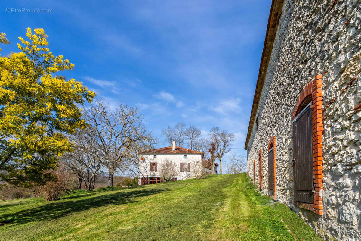 Maison à VILLENEUVE-SUR-LOT