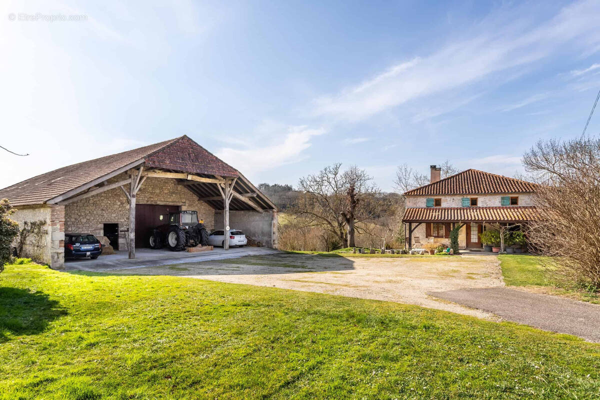 Maison à VILLENEUVE-SUR-LOT