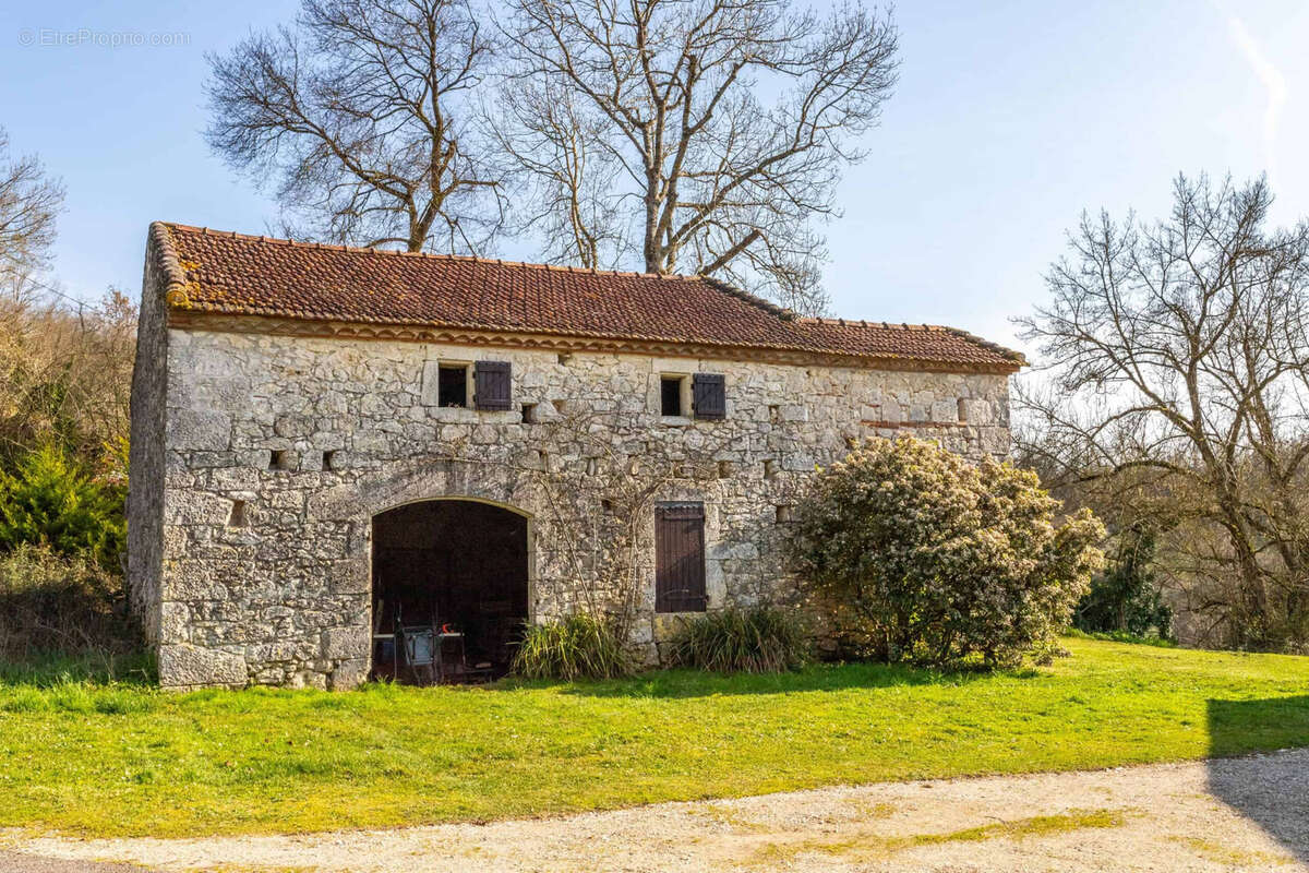 Maison à VILLENEUVE-SUR-LOT