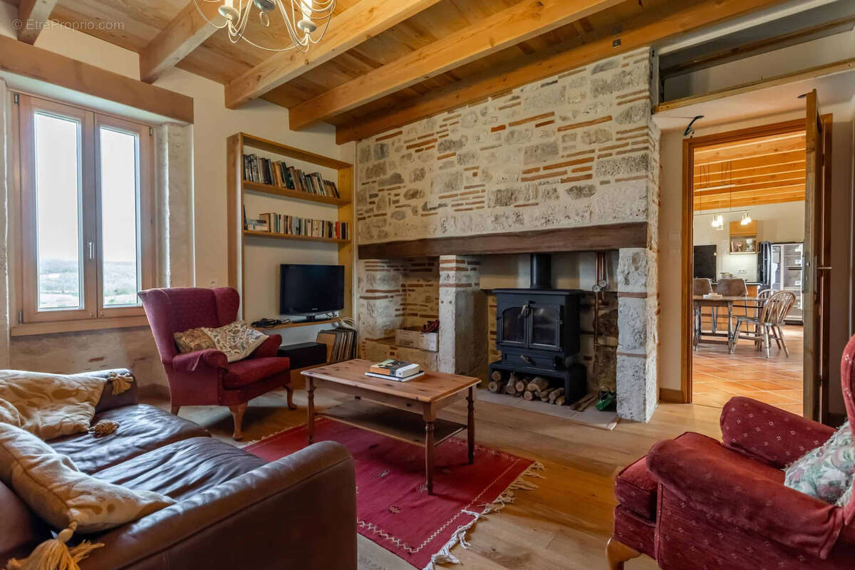 Maison à VILLENEUVE-SUR-LOT