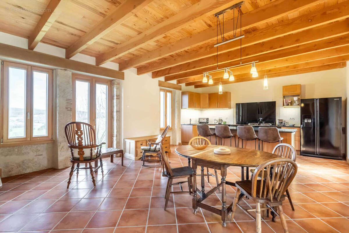 Maison à VILLENEUVE-SUR-LOT