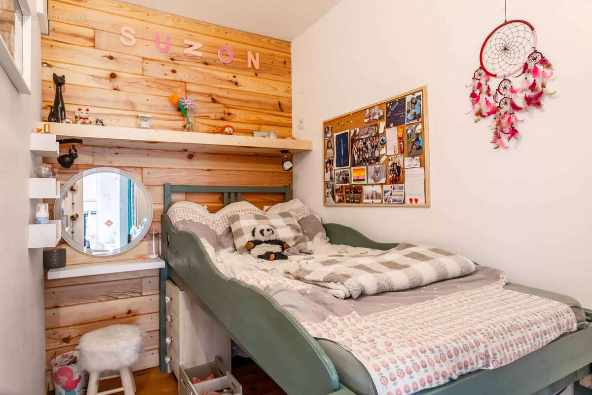 Maison à MONTAIGU-DE-QUERCY