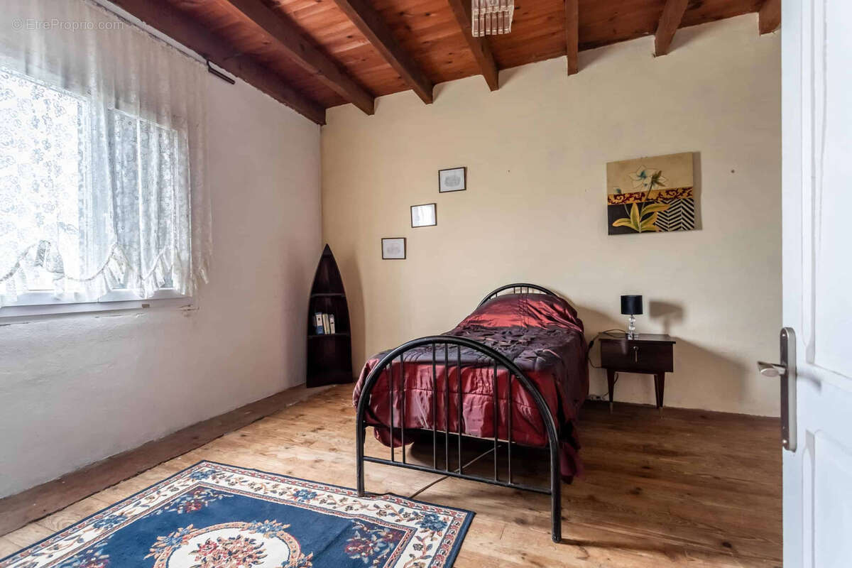 Maison à CONDEZAYGUES