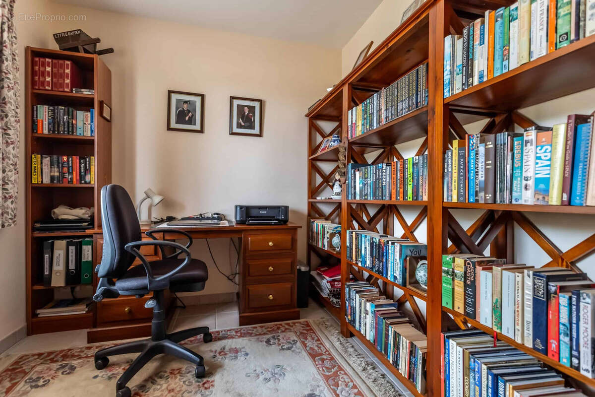 Maison à LAROQUE-TIMBAUT