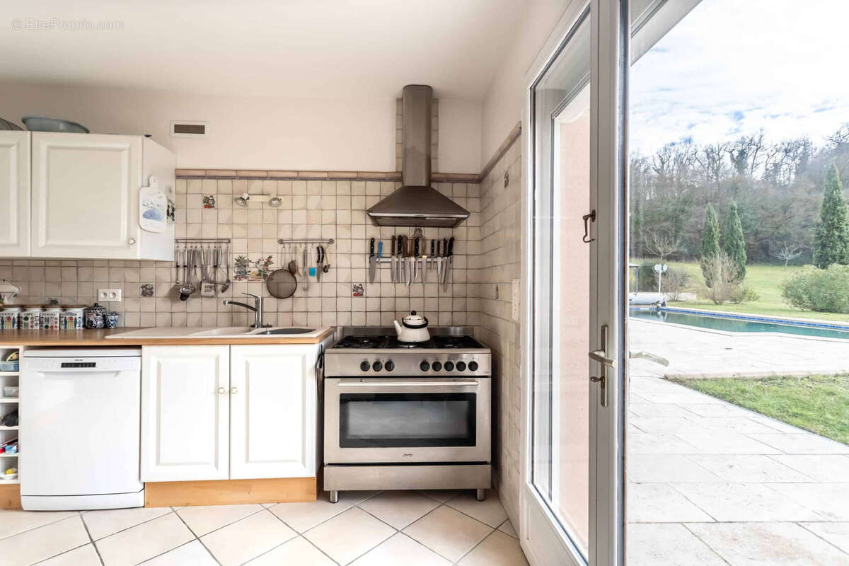 Maison à LAROQUE-TIMBAUT