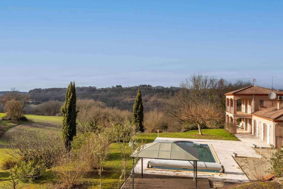 Maison à LAROQUE-TIMBAUT