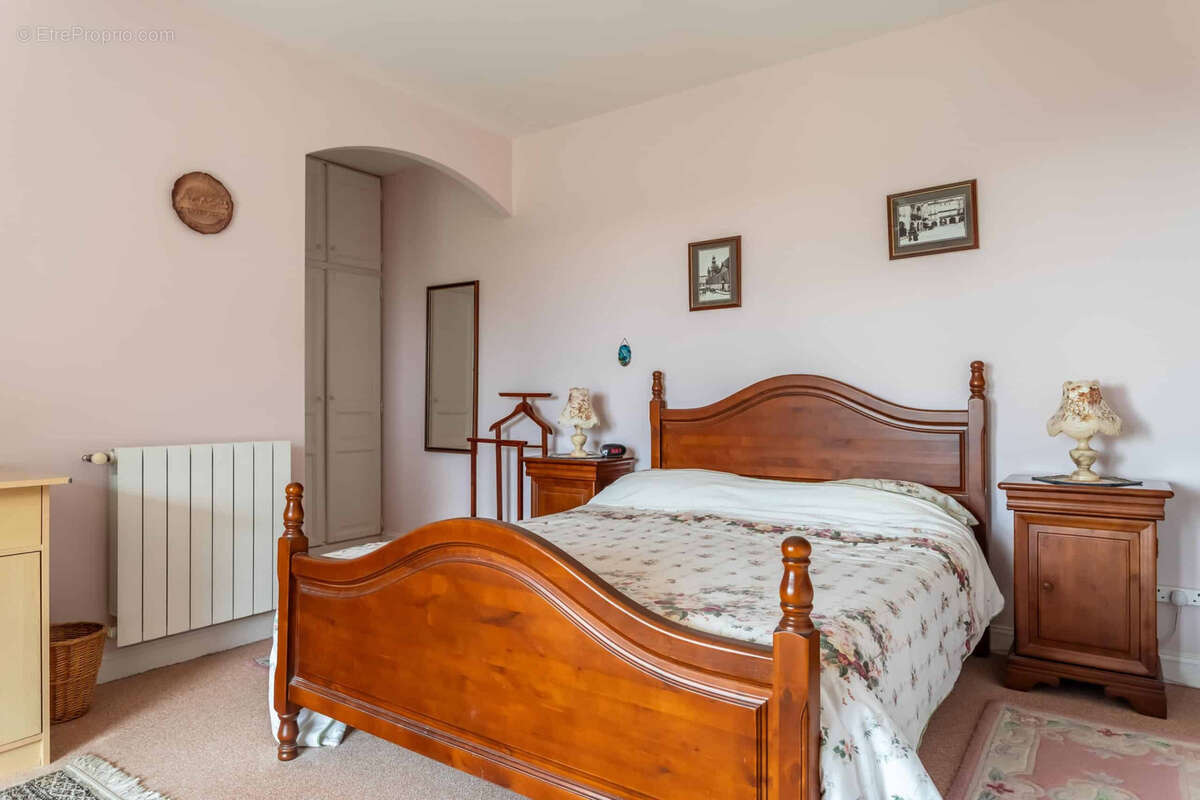 Maison à LAROQUE-TIMBAUT