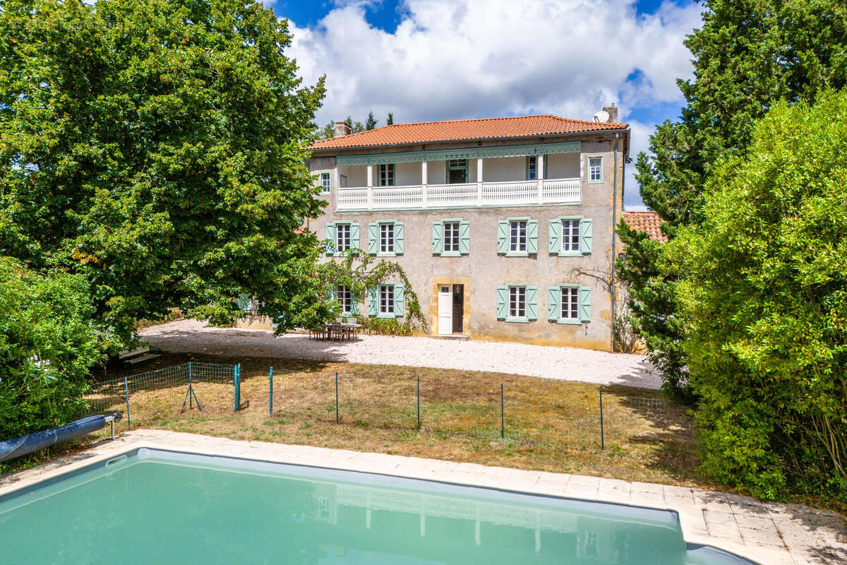 Maison à SAINT-LARY-BOUJEAN