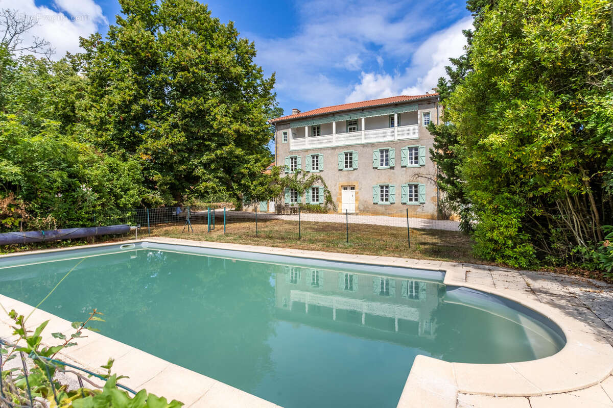 Maison à SAINT-LARY-BOUJEAN