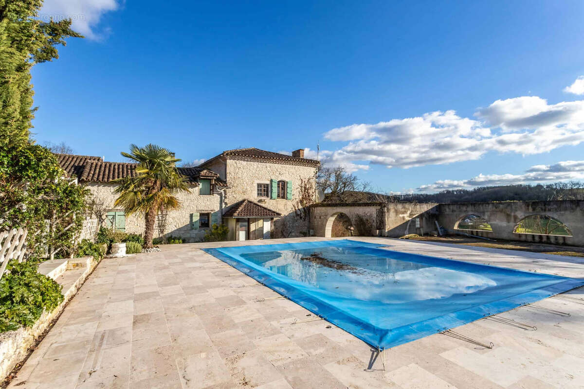 Maison à BOURG-DE-VISA