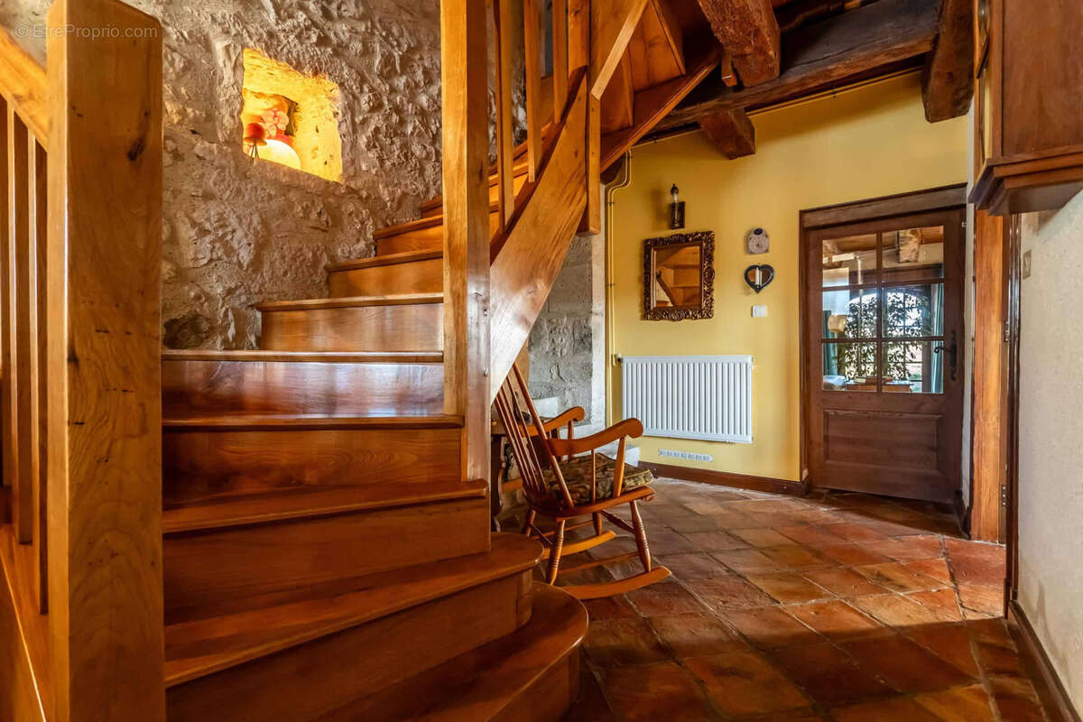 Maison à BOURG-DE-VISA