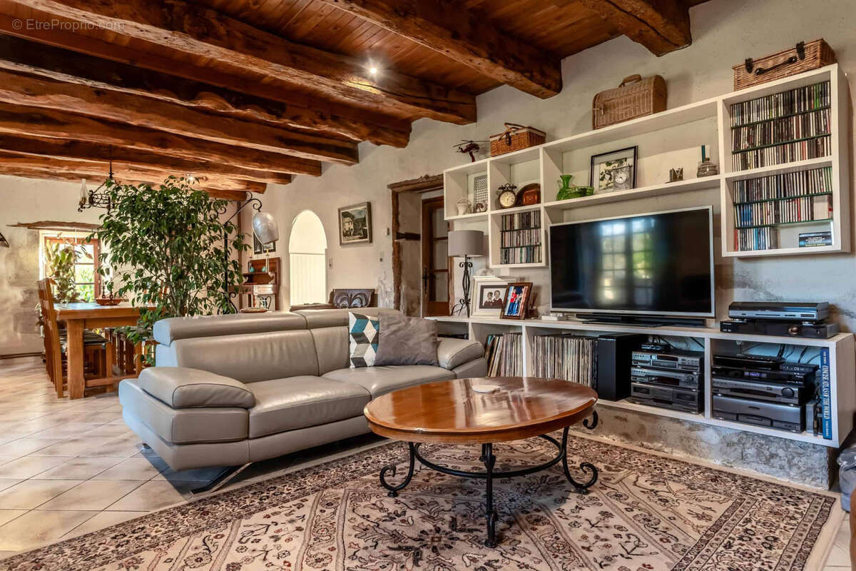 Maison à BOURG-DE-VISA