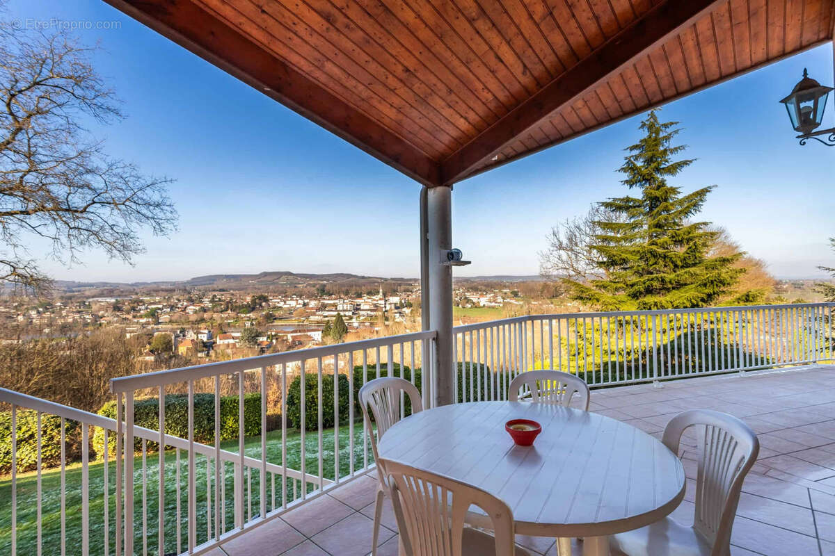 Maison à PENNE-D&#039;AGENAIS