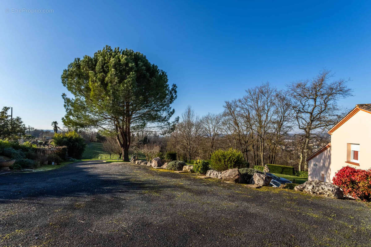 Maison à PENNE-D&#039;AGENAIS