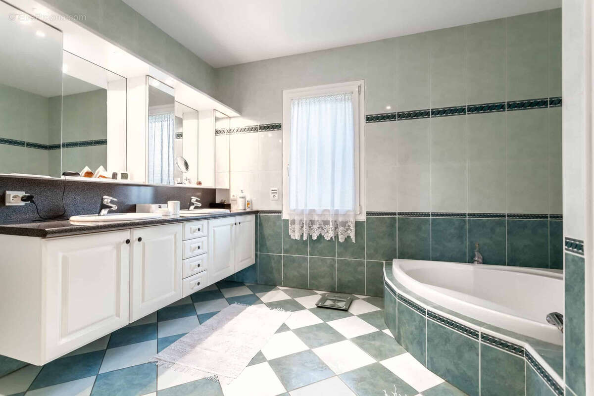 Maison à PENNE-D&#039;AGENAIS