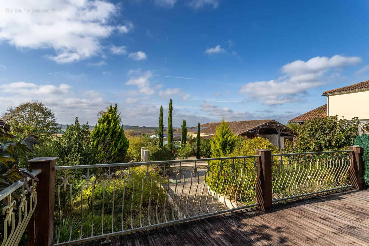 Maison à MONTASTRUC