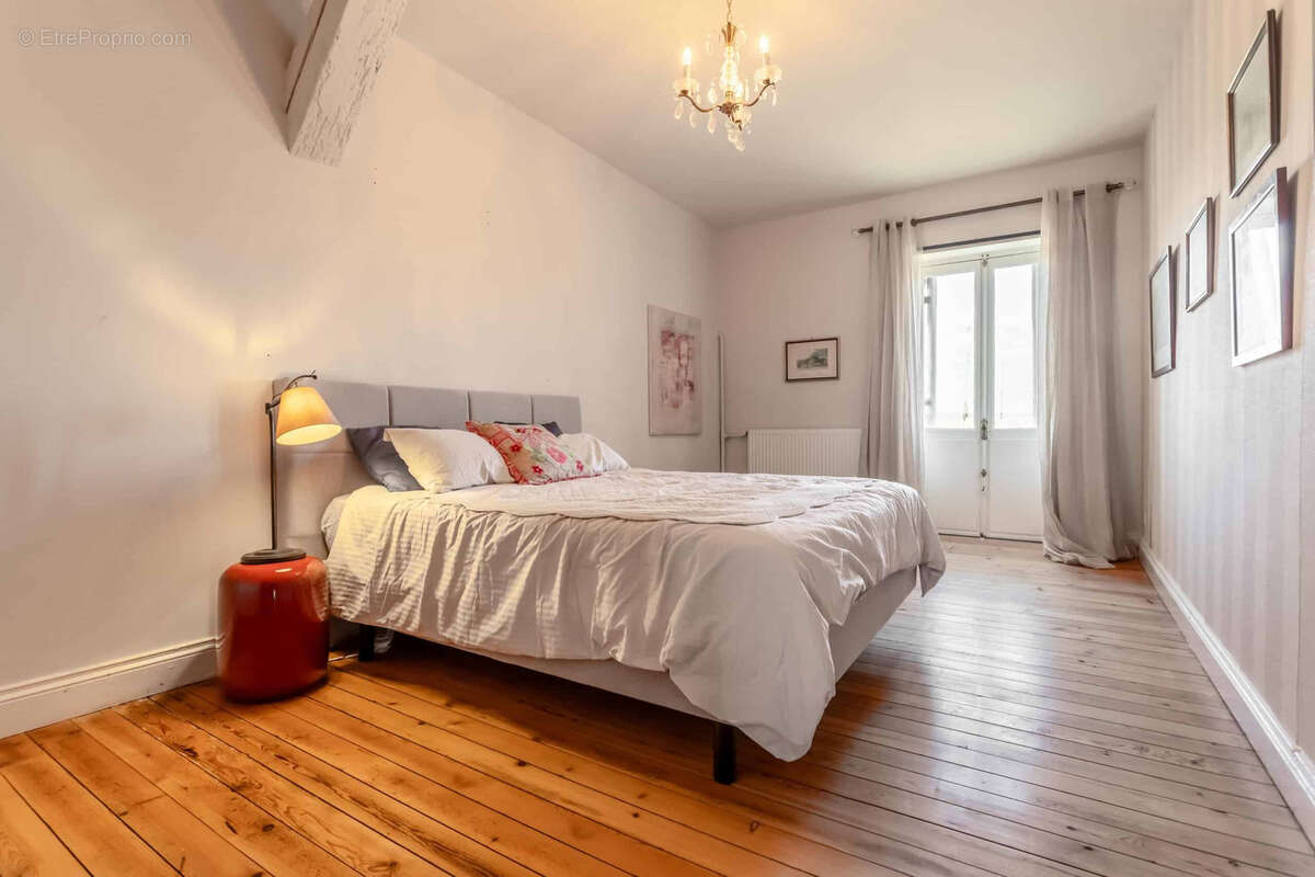 Maison à TOURNON-D&#039;AGENAIS