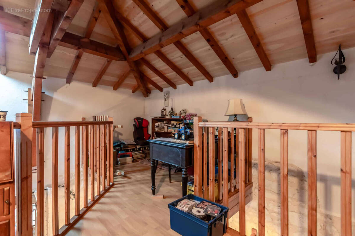 Maison à CASTELSAGRAT