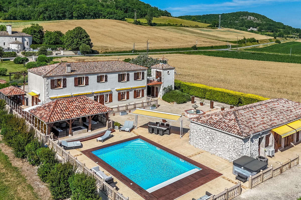 Maison à TOURNON-D&#039;AGENAIS