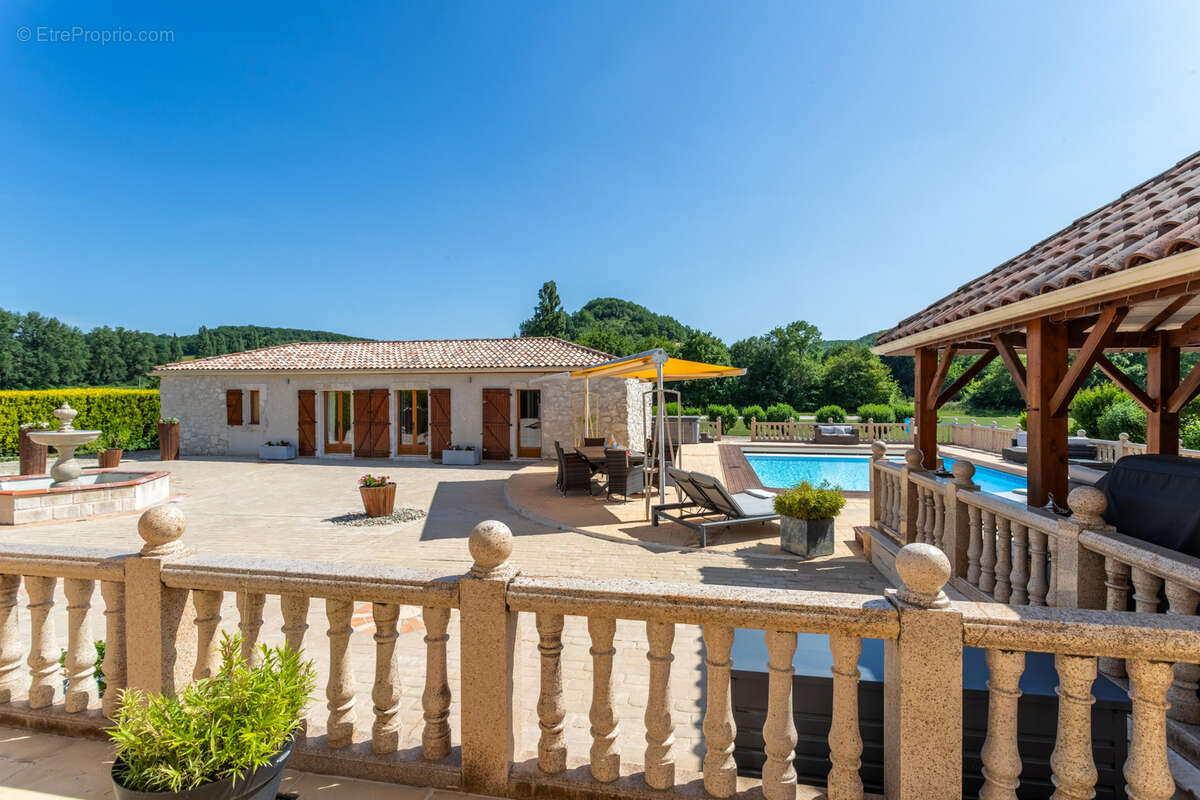 Maison à TOURNON-D&#039;AGENAIS