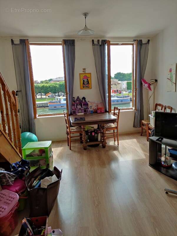 Appartement à SAINTES