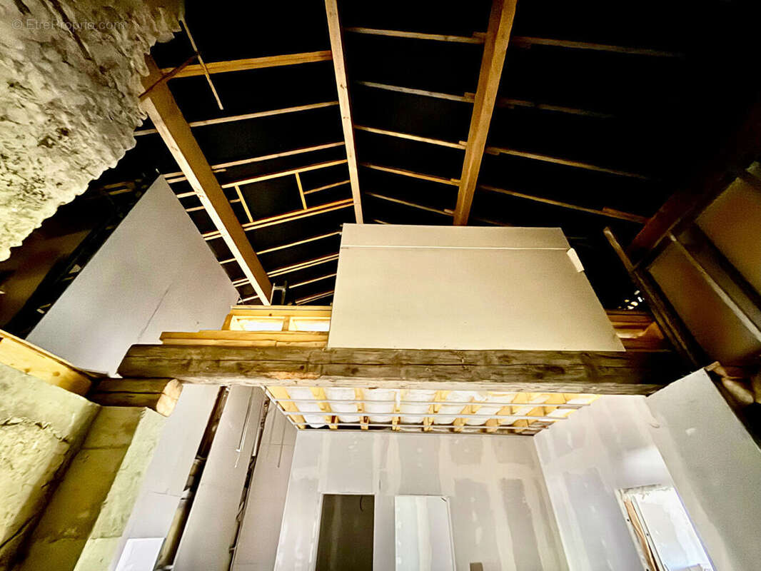 Maison à COURCELLES-CHAUSSY