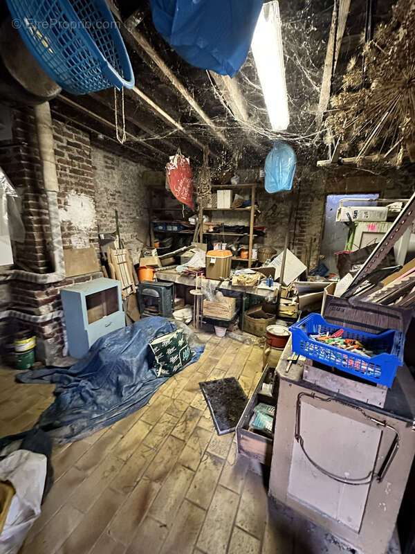 Maison à MONT-SAINT-ELOI