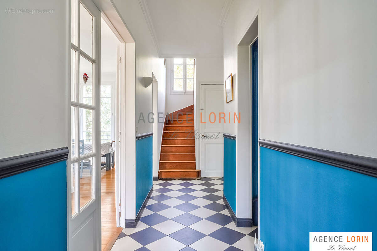 Maison à LE VESINET